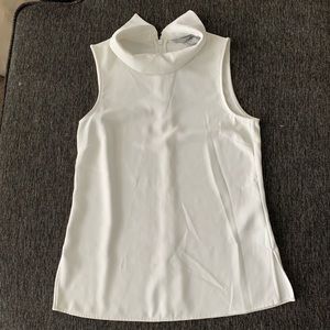 🌟3/&9🌟 H&M ivory sleeveless top